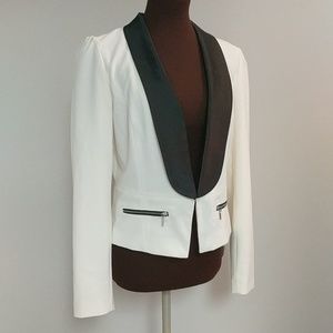 Candie's cream blazer with bow detail